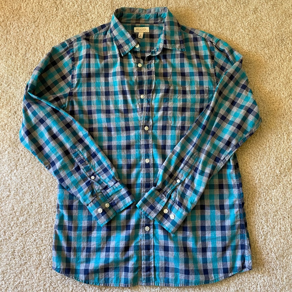 Men’s Casual Button Down Shirt